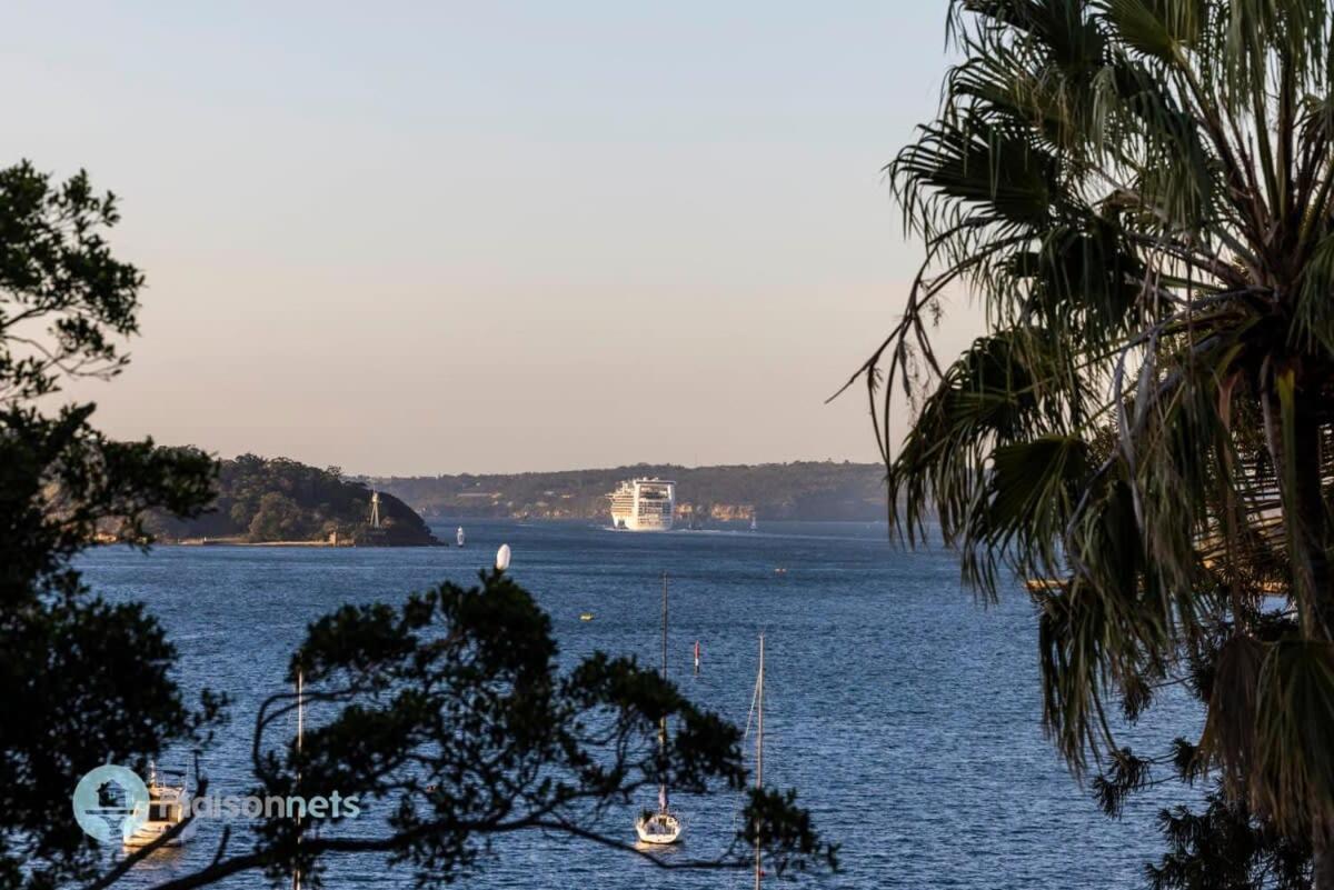 Studio Apt With Parking Balcony & Water Views Sidney Exterior foto