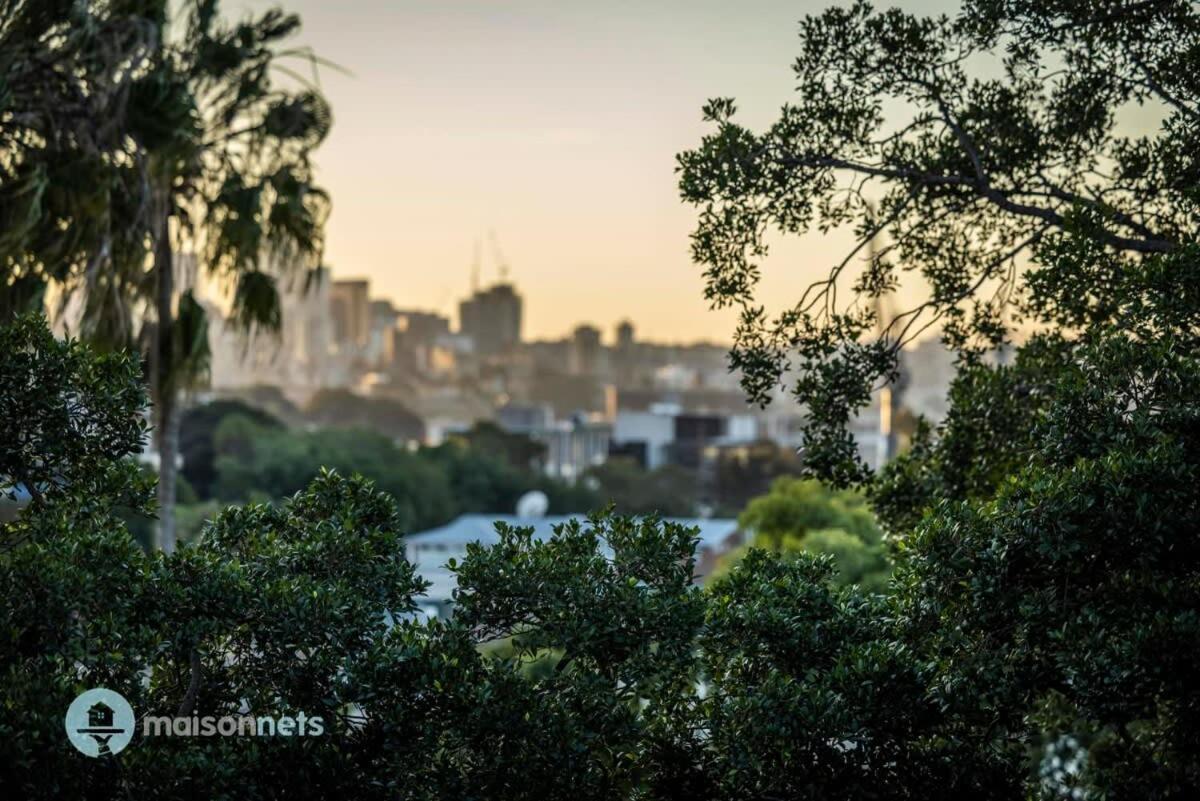 Studio Apt With Parking Balcony & Water Views Sidney Exterior foto
